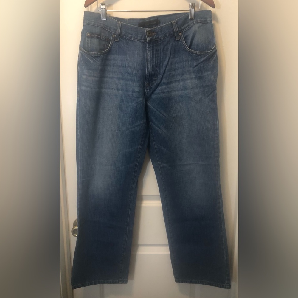 Calvin Klein Like New Men's Standard Straight Leg Blue Jeans Size 34” Waist